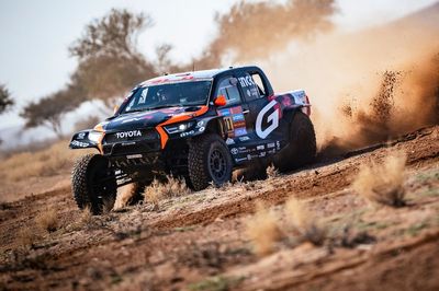 Dakar 2025, Stage 8: Lategan dominates to extend lead as Al-Attiyah struggles