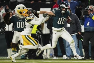 Eagles Dominate Packers In Wild-Card Playoff Victory