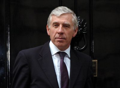 Former justice secretary Jack Straw says right to choose jury trial lets defendants ‘game’ courts