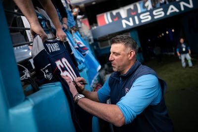 Rob Gronkowski suggests No. 1 thing on Mike Vrabel’s to-do list