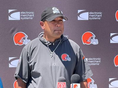 Browns defensive coach interviews for Colts DC opening