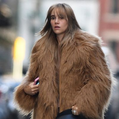 Suki Waterhouse Cements Her '70s Darling Status in the Yeti Coat Trend