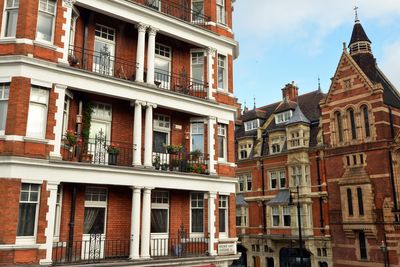 London home values rise but growth outpaced by rest of UK