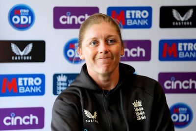 Heather Knight urges England to be ‘braver with the bat’ after second ODI loss