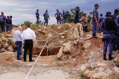 Hundreds dead in South African gold mine as urgent rescue mission launched