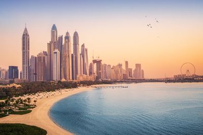 How to enjoy a winter sun holiday in Dubai without breaking the bank