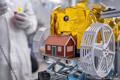 A Swedish artist's model house could soon find a permanent home on the moon