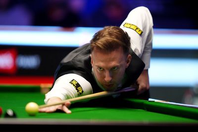 Judd Trump starts Masters title bid in style