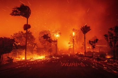 Insurance firms are sending firefighters to defend homes amid LA wildfires