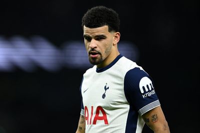 Tottenham: Ange Postecoglou backs Dominic Solanke to hit new level with transfer 'help'