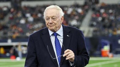 Cowboys Insider Thinks Super Bowl Winning Coach in Mix for Dallas HC Job