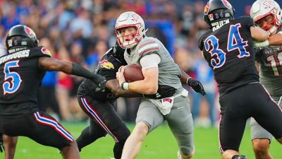 UNLV Quarterback Who Left Team Amid NIL Dispute Makes Transfer Portal Decision