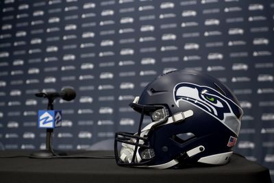 Seahawks request interview with a Vikings coach for OC position