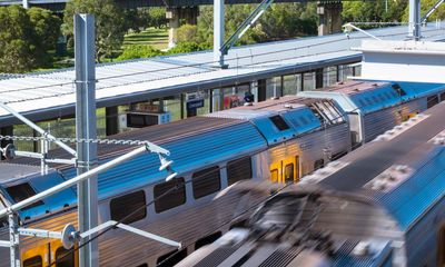 Sydney trains delayed up to five hours as authorities warn rail commuters to leave early