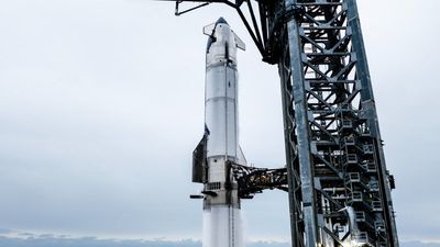 Starship launch - live: SpaceX delays crucial test of Musk’s Mars ambitions