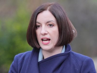 Bridget Phillipson dodges question on impact of private school tax raid