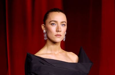 Saoirse Ronan praises stylist for making red carpet appearances less 'stressful'