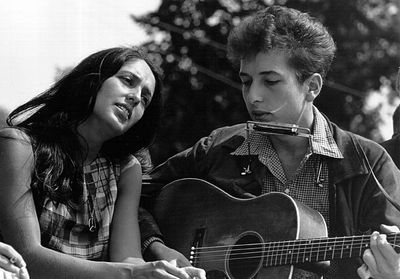 ‘I’m literally Joan Baez right now’: gen Z women relate to Bob Dylan’s toxic situationship