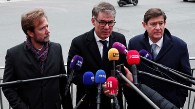 French Socialist Party threatens no-confidence vote against Bayrou’s government