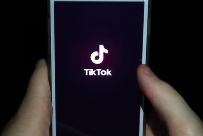 How a TikTok ban would work and alternative apps people are using