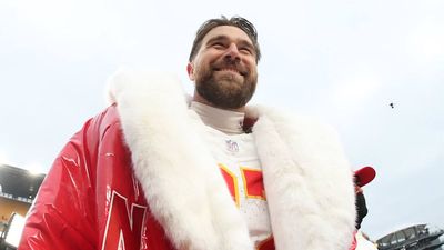 Travis Kelce Reveals How Chiefs Are Staying in the 'Groove' Throughout Lengthy Rest
