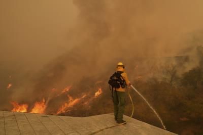 Misinformation Surrounding California Wildfires Criticizes Water Management