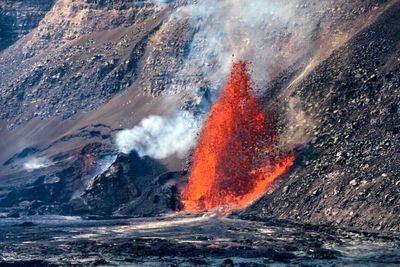 Eager visitors flock to see spectacular lava fountaining from Kilauea eruption in Hawaii