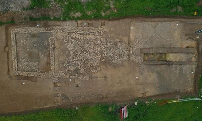 Archaeologists uncover Roman ‘service station’ during roadworks in Gloucester