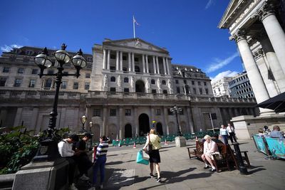 Interest rates 'to be cut within weeks' as weak GDP figures deal new blow to Labour Chancellor Rachel Reeves