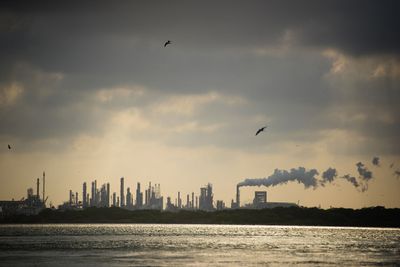 Sea level rise comes for major oil ports
