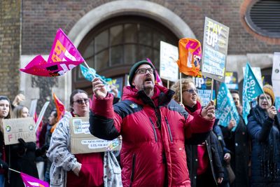 More strike days planned for sixth form college teachers in pay dispute