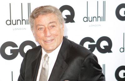 Tony Bennett's daughters accuse brother of mismanaging family trust