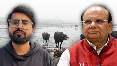 दिल्ली में दागदार यमुना में एलजी वीके सक्सेना की भूमिका