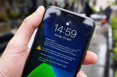 UK emergency alert to be sent to mobile phones as part of national test of pandemic preparedness