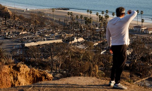 California wildfires: easing of extreme winds expected to strengthen efforts to put out blazes