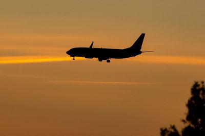 Sadiq Khan says second runway at Gatwick would destroy rationale for Heathrow expansion