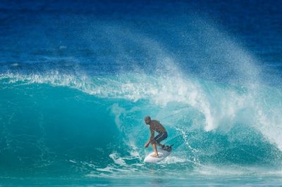 Surf Star Slater Pays Tribute As Quiksilver Co-founder Green Dies