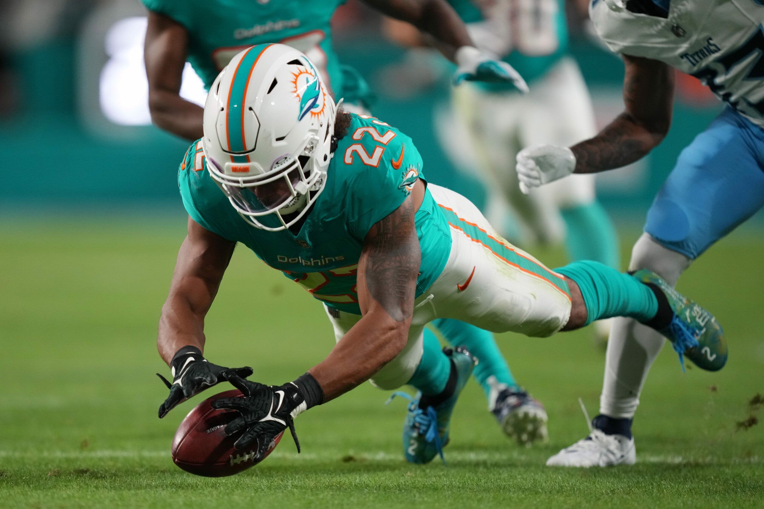 Dolphins special teamer wants chance to be a defensive…