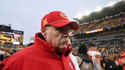 Andy Reid Gives Game Ball, Cheeseburgers to Chiefs Reporter Nearing Retirement