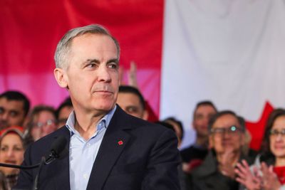 Mark Carney, ex-Bank of Canada governor, launches bid to replace Trudeau