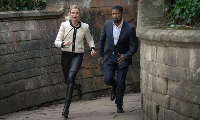 Back in Action review – Cameron Diaz and Jamie Foxx slum in Netflix comedy