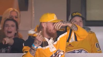 George Kittle Perfectly Times Beer Chug With Goal From His Beloved Nashville Predators