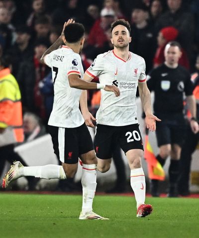 Liverpool: Diogo Jota doubtful for Brentford clash as Arne Slot reveals why Luis Diaz missed training