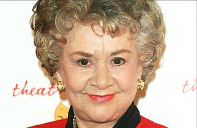 Dame Joan Plowright dead at 95