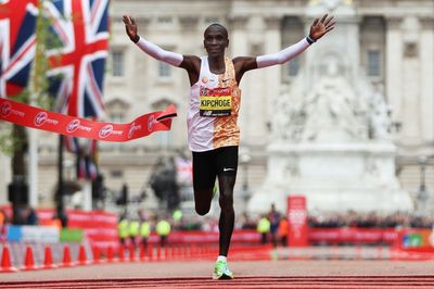 Eliud Kipchoge to make sensational comeback at London Marathon and sets sights on meeting Alex Yee