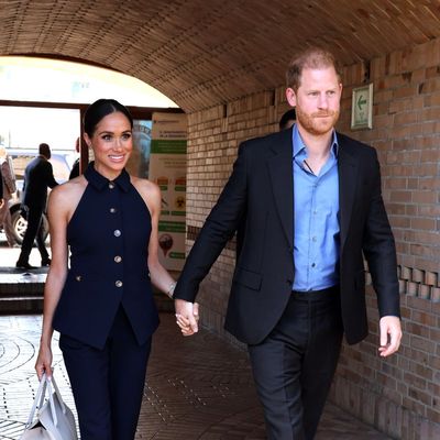 A Hollywood A-lister has opened up about Prince Harry and Meghan Markle as neighbours