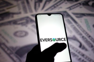 Here's What to Expect From Eversource Energy's Next Earnings Report