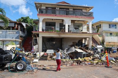 Hawaii fireworks blast victims have injuries comparable to those seen on a battlefield, doctor says