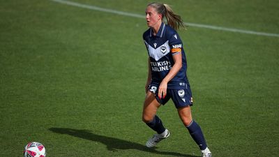 Victory beat Glory in ALW, Canberra down Wanderers