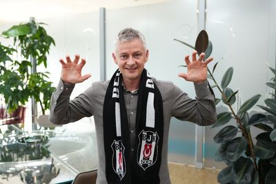 Ole Gunnar Solskjaer returns to management with Besiktas in first role since leaving Manchester United